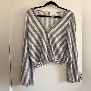 Sadie & Sage V-Neck Bell Sleeve Blouse